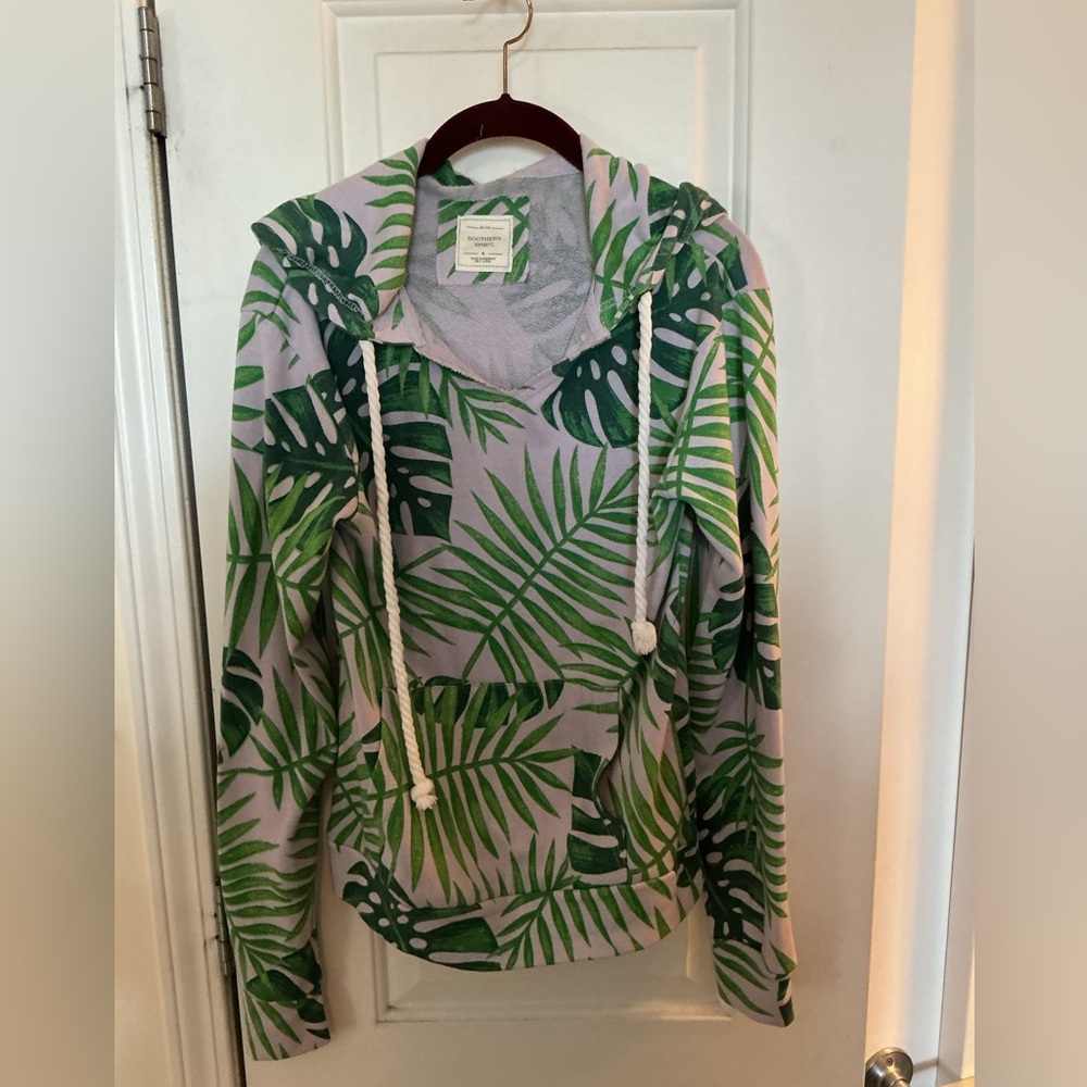 Never worn! Southern Spirit Green Leaf Print Terry Hoodie Size Small NWOT